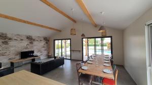 Villas Villa Adishatz, new house, pool & garden : photos des chambres