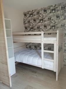 Villas Villa Adishatz, new house, pool & garden : photos des chambres