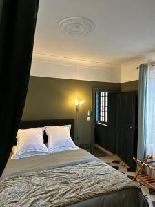 B&B / Chambres d'hotes Le Numero 10 : photos des chambres