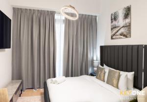 Azizi Riviera Studio with Chic Furnishing