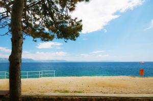 Villa Kalac, a charming holiday pool oasis near the sea