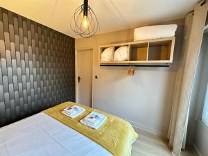 Appartements Flechambault face a la Basilique avec terrasse : photos des chambres