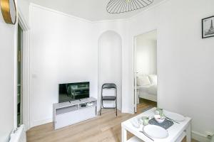 Nid douillet pour deux dans le Paris des artistes