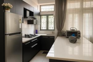 2 BHK Service Apartment