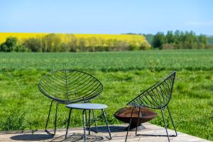 Fermes La Tiny House de l'Ouchette : photos des chambres