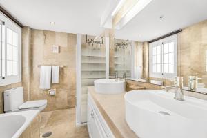 Cute Apartment in Benamara a few meters from the beach between Estepona &Marbella