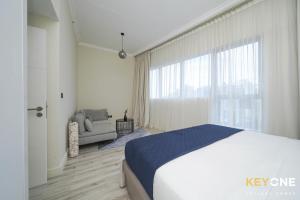 Chic Marina View Living in a Two Bedroom