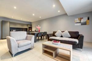 Stunning City-Center 3BR