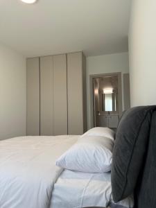 Cozy Chic Apartment 2BR Comfort Stay