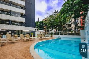 Conforto em Ondina a 350m da praia