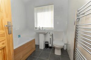 Modern Filton Home | Parking & Superfast Wi-Fi