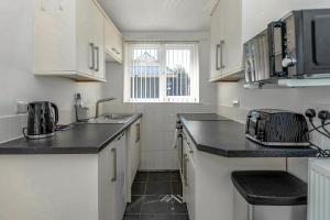 Modern Filton Home | Parking & Superfast Wi-Fi