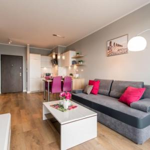 P&O Apartments EXPO XXI - at 12B Ordona Street