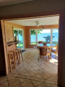SUNRISE BAY with panoramic view of Lake Erie