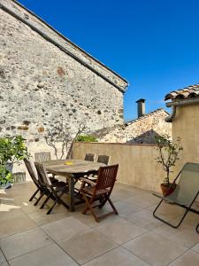 Charmante maison de village dans la vallée du lac du Salagou