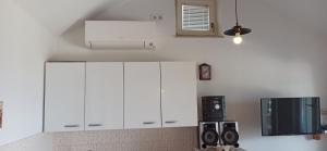 Kuća Domina Dučac, Postira