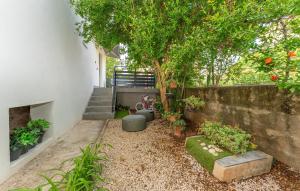 Cozy Apartment In Sveti Filip I Jakov