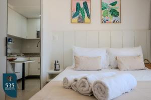 Apartamento charmoso no Caminho das Árvores