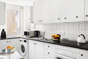 Apartament przy morzu w Torrevieja z 3 sypialniami w pobliżu barów i restauracji