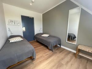 Twin Room with Shared Bathroom room in Danhostel Odense Kragsbjerggaard