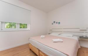 Cozy Apartment In Sveti Filip I Jakov 