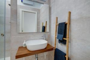 Exclusive 2BR Valletta Apartment