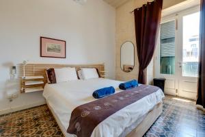 Exclusive 2BR Valletta Apartment