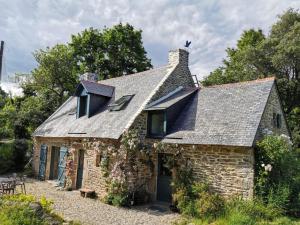Maisons de vacances Ty Quirion - Penty breton d-exception vue et acces direct a la mer dans le Golfe du Morbihan : photos des chambres
