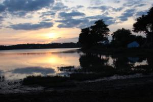 Ty Quirion - Penty breton dexception vue et accès direct à la mer dans le Golfe du Morbihan