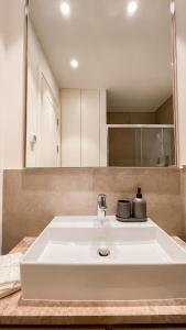 Lustica Bay Piazza Apartment