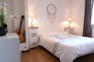 Villas Typical farm with private pool close to the Ventoux 8 persons : photos des chambres