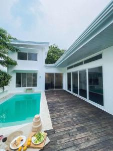 Private Beach Villa in Zambales