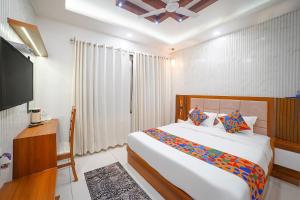 FabHotel Eminent