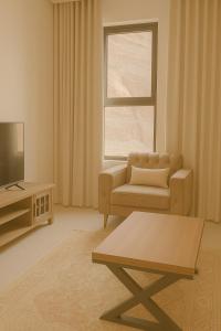 جونيور بإطلالة على الجبل