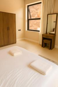 جونيور بإطلالة على الجبل