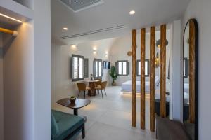 Niabelon Suites - Private Jacuzzi Sunset View