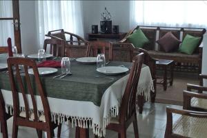 Ella Sisilasa Holiday Bungalow