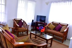 Ella Sisilasa Holiday Bungalow