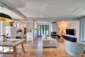 Ferienwohnung Sonnenloft 14 mit eigenem Kamin und Sauna im Haus Düne 7 Prora