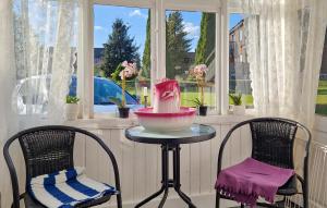 2 Bedroom Lovely Home In Liatorp