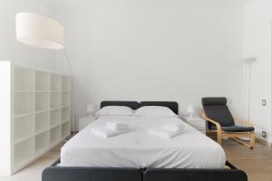 GuestHost - Cosy Central Apt Milano Missori M3