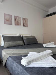 Vespa Apartment Sarande