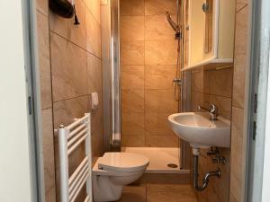 Convenient Apartment for 3