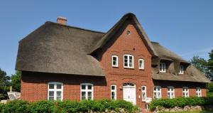 Appartement Altes Pastorat 1 - 4-star hotels in St. Peter-Ording