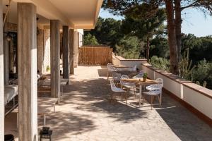 The Place World - Yoga, Wind & Water