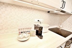 Erkel Estate at Kalvin ter, 4 people, 2 bathroom, free parking