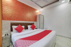 Hotel O Kanak Palace