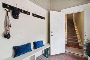 Haile Yeah! 1BR 1BA Guest Suite in Haile Village