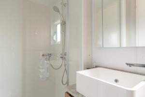 Mobil-home 40m - Piscine - Jardin