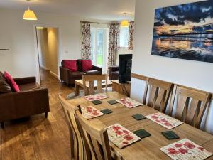 Walled garden cottage